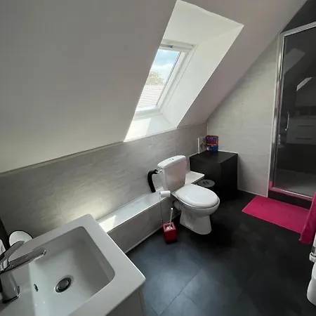 Conforts Climatisees **24 Du Mans** 홈스테이