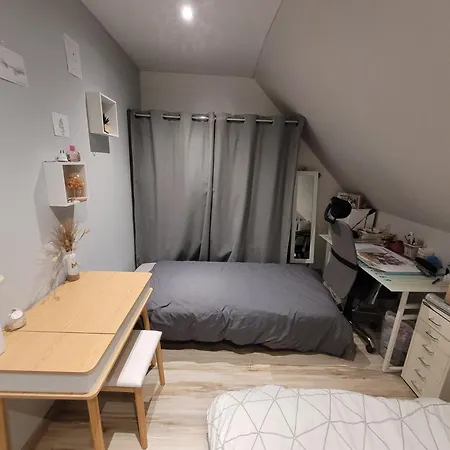 홈스테이 Conforts Climatisees **24 Du Mans**